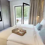 Apartment White Pearl 4 01