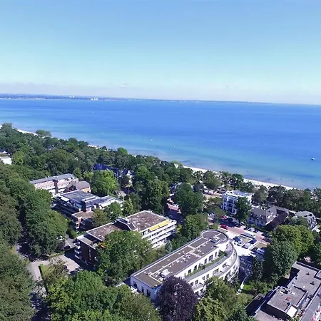 White Pearl 4 01 Timmendorfer Strand